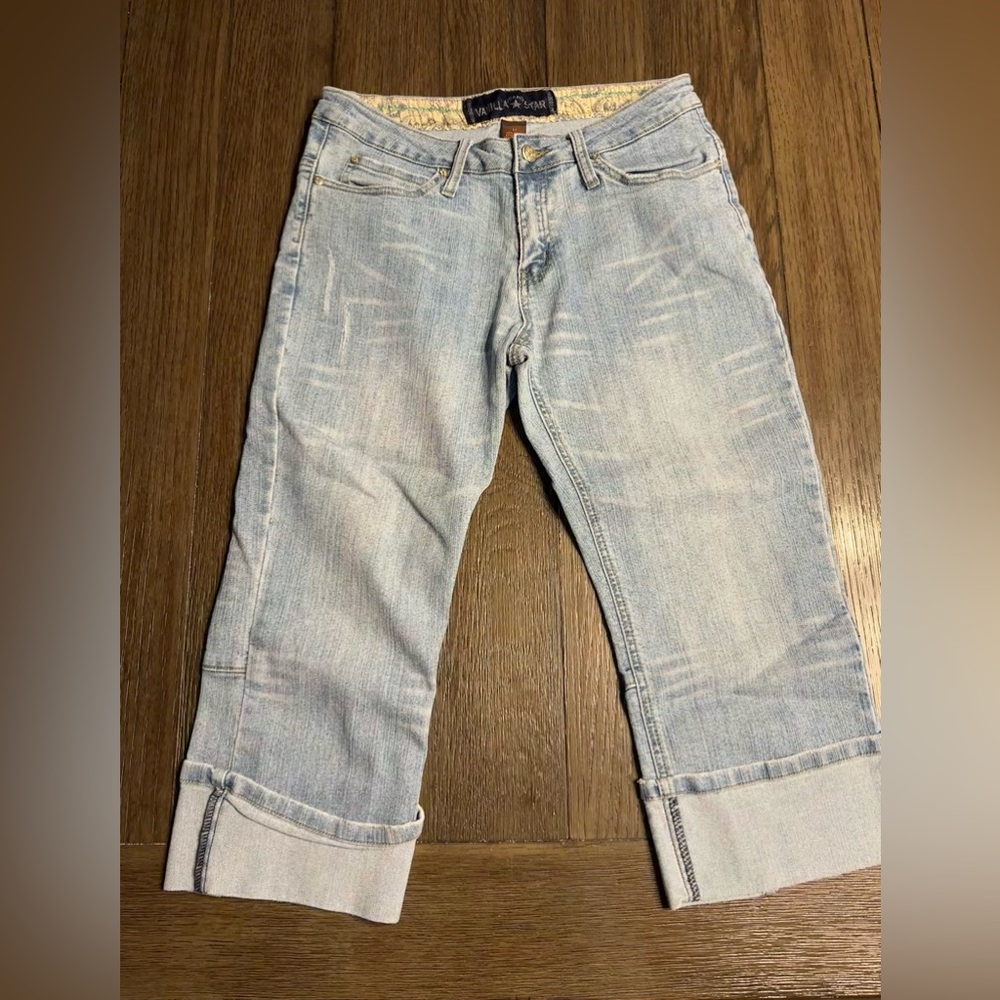 Vanilla Star Light Wash Cropped Jeans like new super cute